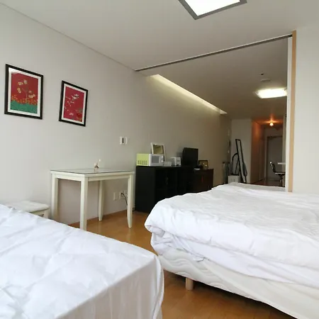 Galaxy Gangnam Tower Apartment